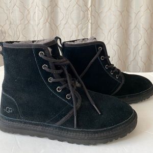 UGG® Harkley Boot - Black